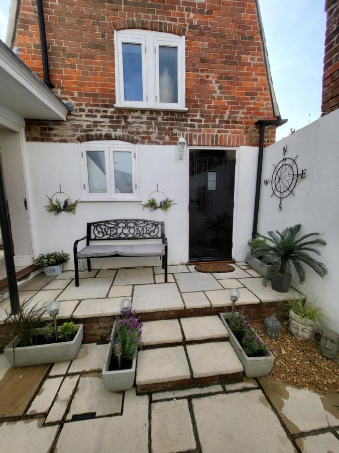 The Coach House Villa Weymouth Exterior photo